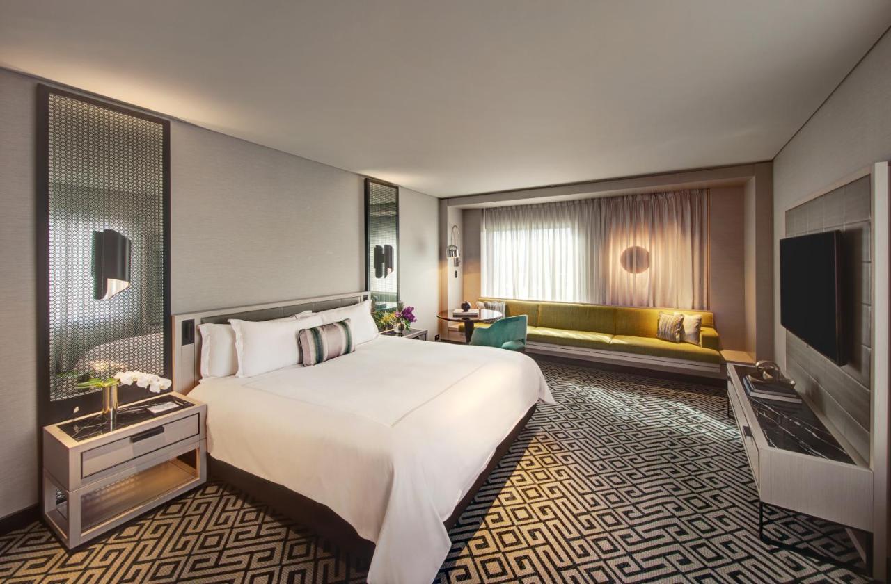 The Star Grand Hotel And Residences Sydney Eksteriør billede Deluxe Room